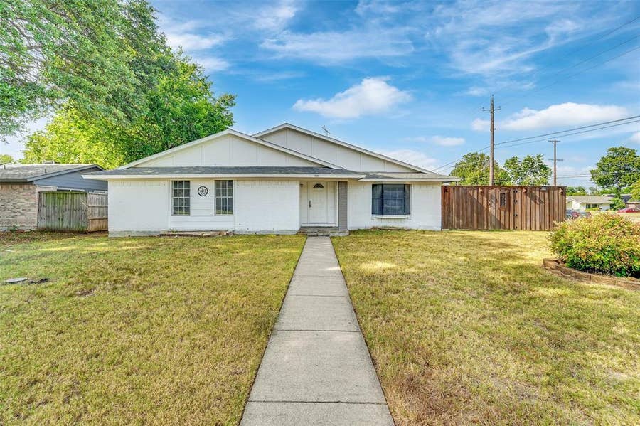 Property photo for 2135 Wheaton Drive, Richardson, TX