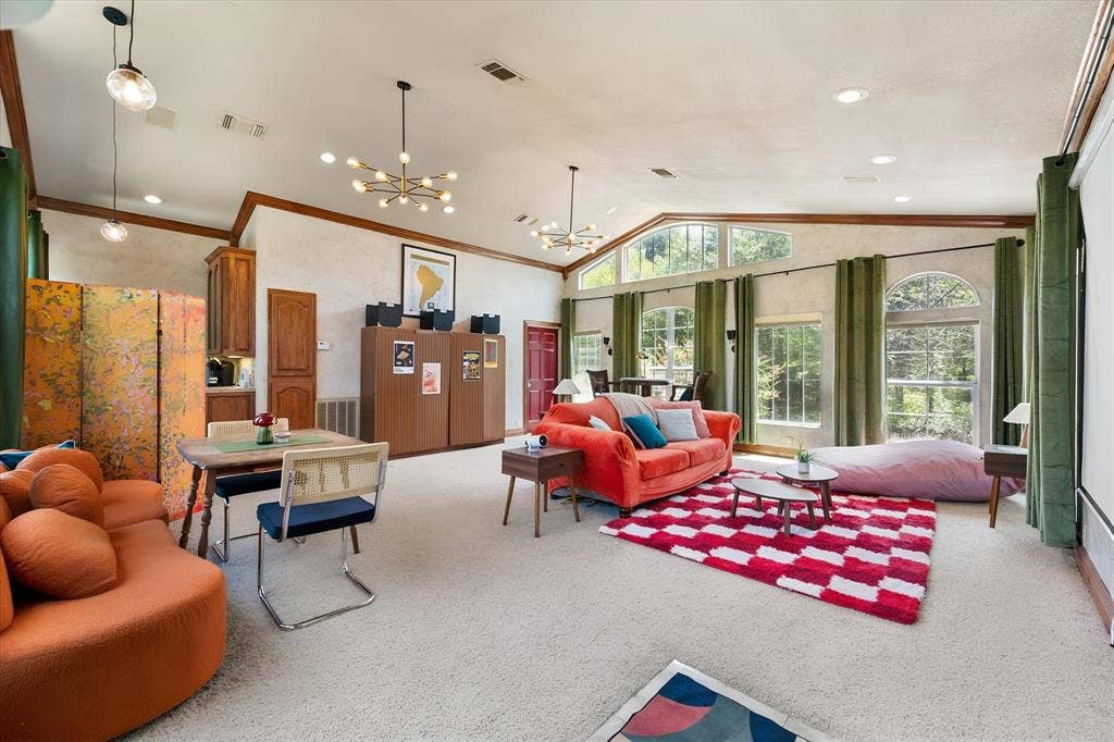 1814 Robbins Road, Athens, TX 75751 1814 Robbins Road, Athens, TX 75751