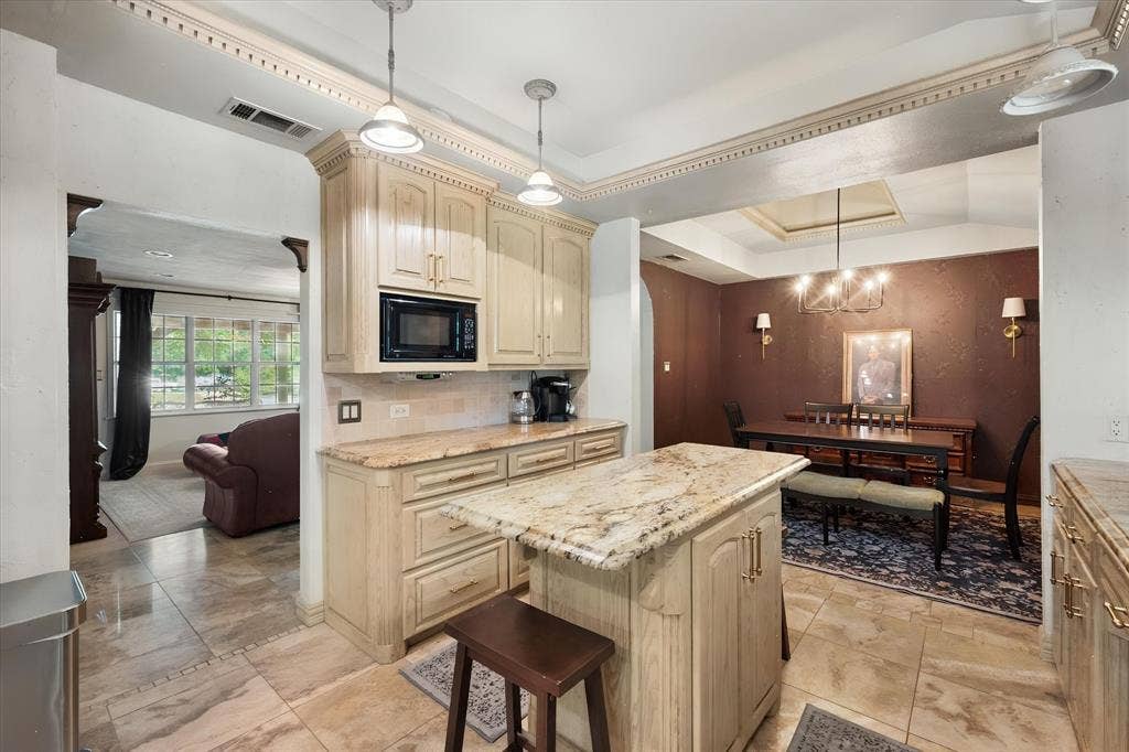 1814 Robbins Road, Athens, TX 75751 1814 Robbins Road, Athens, TX 75751