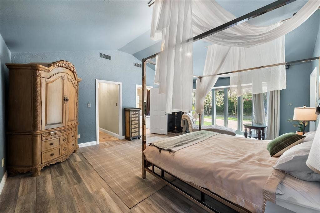 1814 Robbins Road, Athens, TX 75751 1814 Robbins Road, Athens, TX 75751