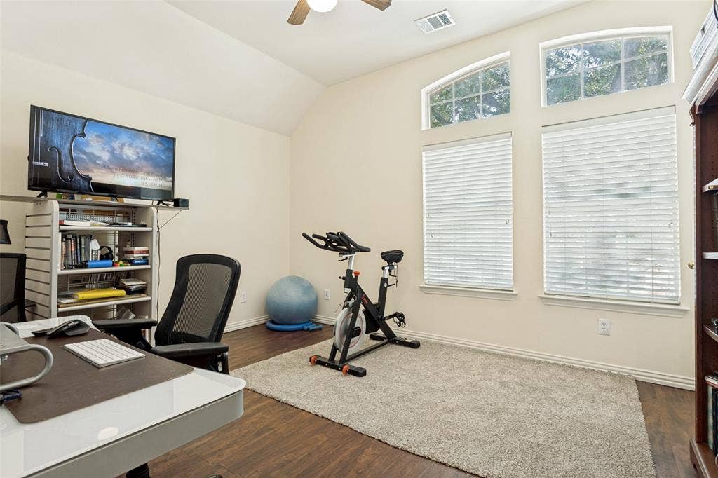 4308 Cedar Valley Drive, Plano, TX 75024 Upstairs bedroom (used as office) with full ensuite bath
