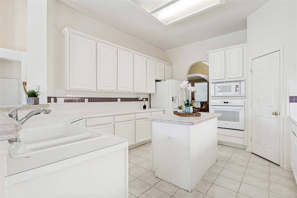 4308 Cedar Valley Drive, Plano, TX 75024 4308 Cedar Valley Drive, Plano, TX 75024