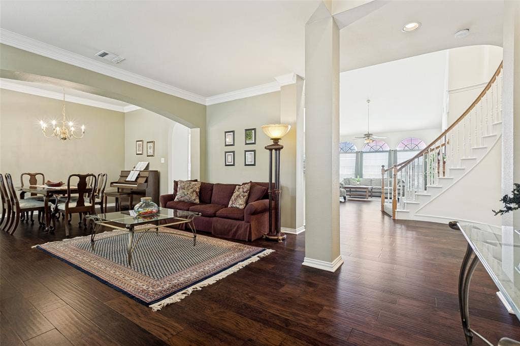 4308 Cedar Valley Drive, Plano, TX 75024 Wide open spaces from entry