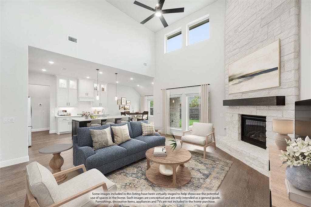 941 Cardinal Drive, Midlothian, TX 76065