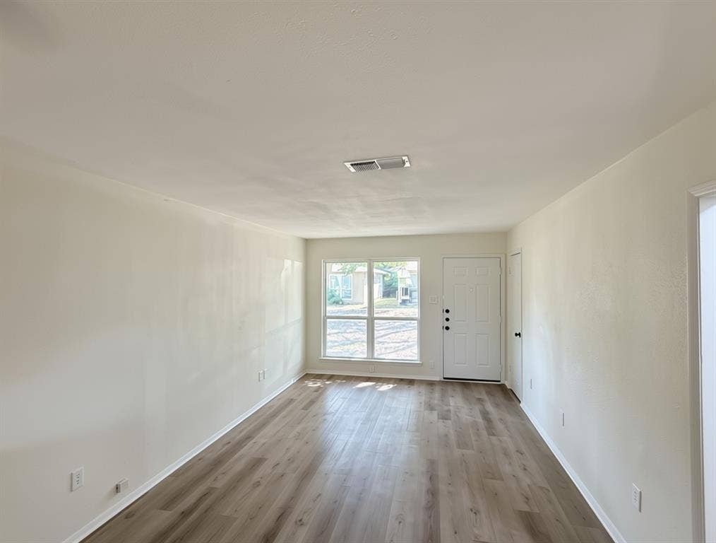 102 George Hopper Road, Midlothian, TX 76065 102 George Hopper Road, Midlothian, TX 76065