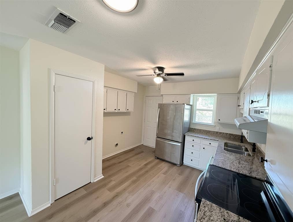 103 George Hopper Road, Midlothian, TX 76065