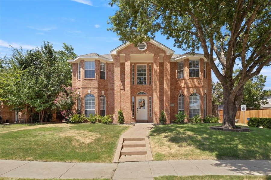 Property photo for 730 Fairlawn Street, Allen, TX