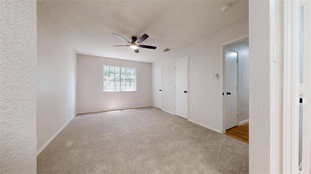 1532 Marion Drive, Dallas, TX 75211 1532 Marion Drive, Dallas, TX 75211