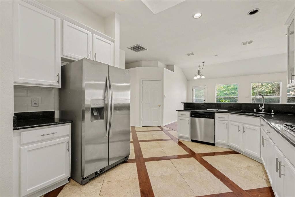 10112 Asheboro Street, Frisco, TX 75035 10112 Asheboro Street, Frisco, TX 75035