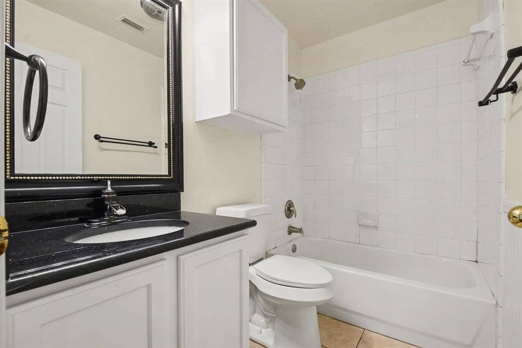 10112 Asheboro Street, Frisco, TX 75035 10112 Asheboro Street, Frisco, TX 75035