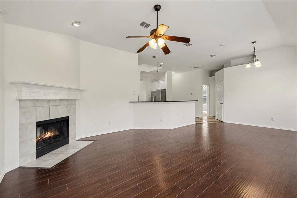 10112 Asheboro Street, Frisco, TX 75035 10112 Asheboro Street, Frisco, TX 75035