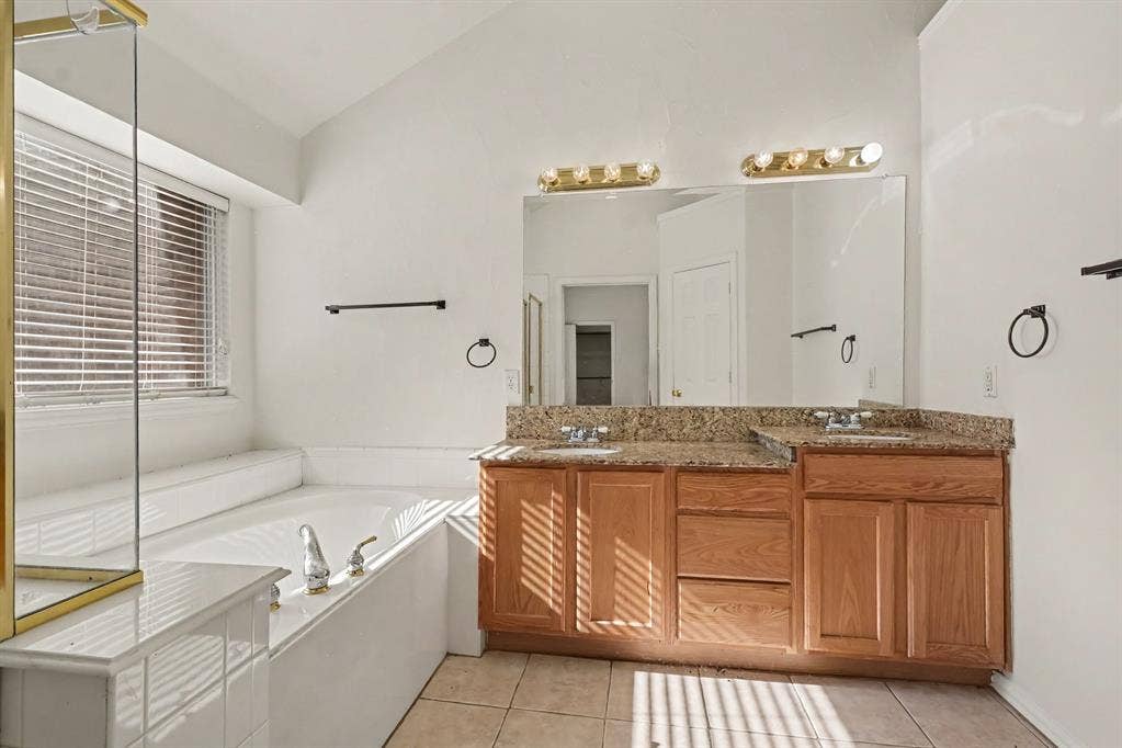 10112 Asheboro Street, Frisco, TX 75035 10112 Asheboro Street, Frisco, TX 75035