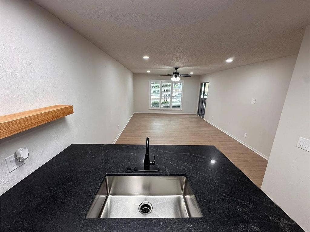 4859 Cedar Springs Road, #150, Dallas, TX 75219