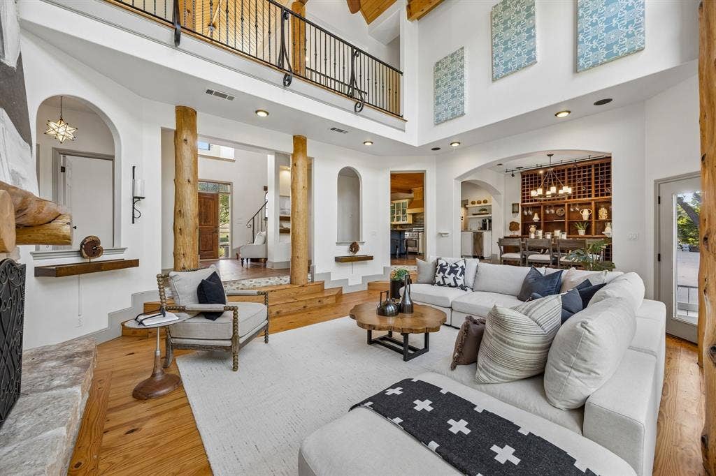 7750 Cottonwood Street, Frisco, TX 75033 7750 Cottonwood Street, Frisco, TX 75033