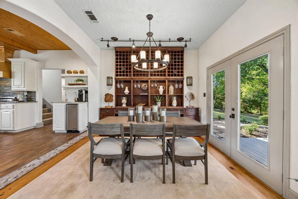 7750 Cottonwood Street, Frisco, TX 75033 7750 Cottonwood Street, Frisco, TX 75033