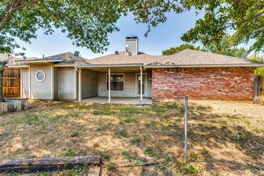 1001 Jorgenson Road, Cedar Hill, TX 75104