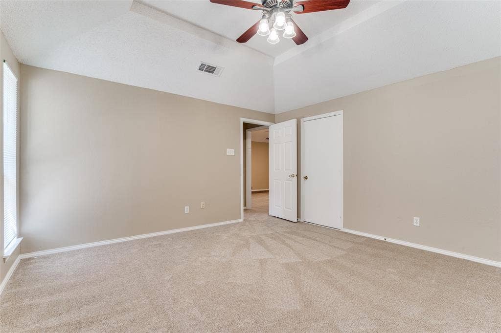 1001 Jorgenson Road, Cedar Hill, TX 75104