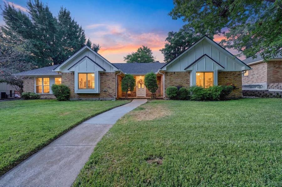 Property photo for 4208 Trowbridge Drive, Arlington, TX