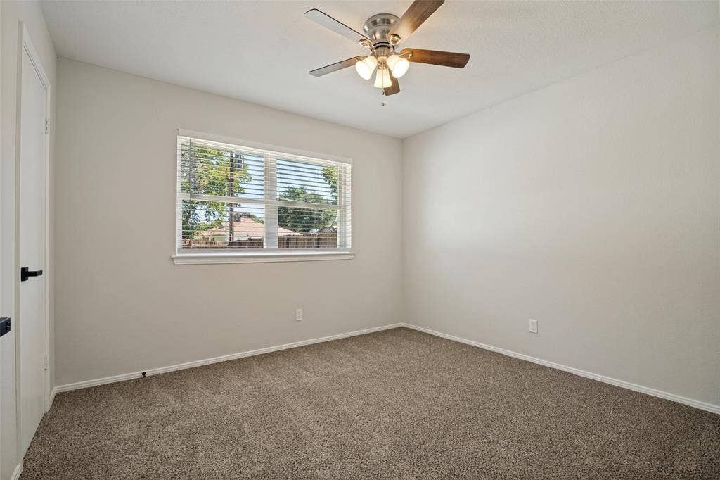 748 Kingswood Avenue, Richardson, TX 75080