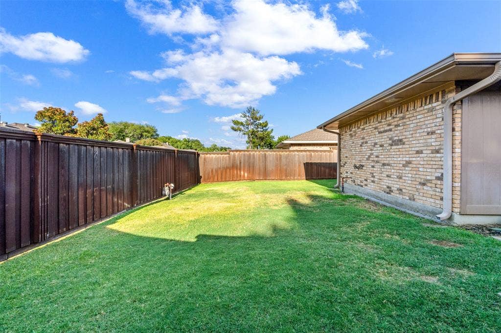 2313 Tamarisk Lane, Plano, TX 75023 2313 Tamarisk Lane, Plano, TX 75023