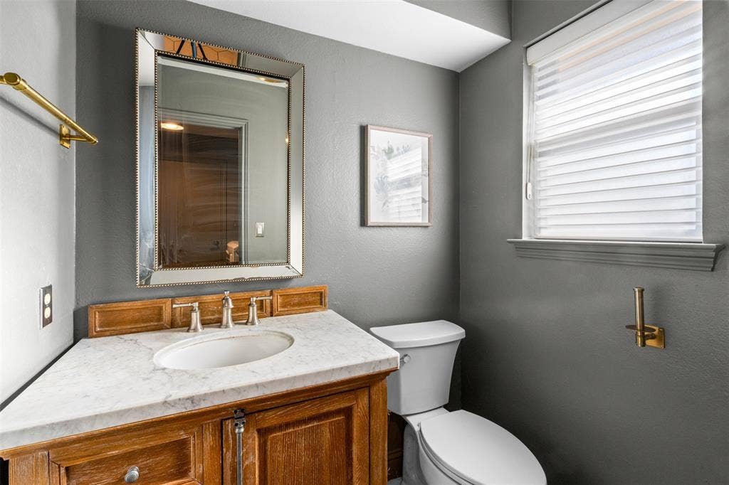 2313 Tamarisk Lane, Plano, TX 75023 2313 Tamarisk Lane, Plano, TX 75023