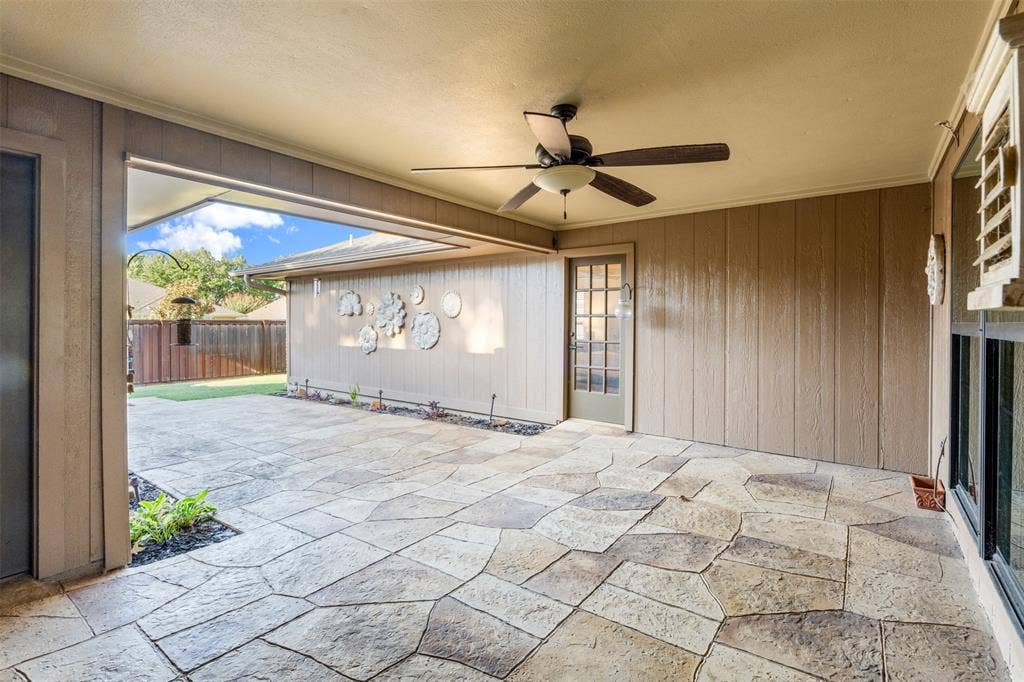 2313 Tamarisk Lane, Plano, TX 75023 2313 Tamarisk Lane, Plano, TX 75023