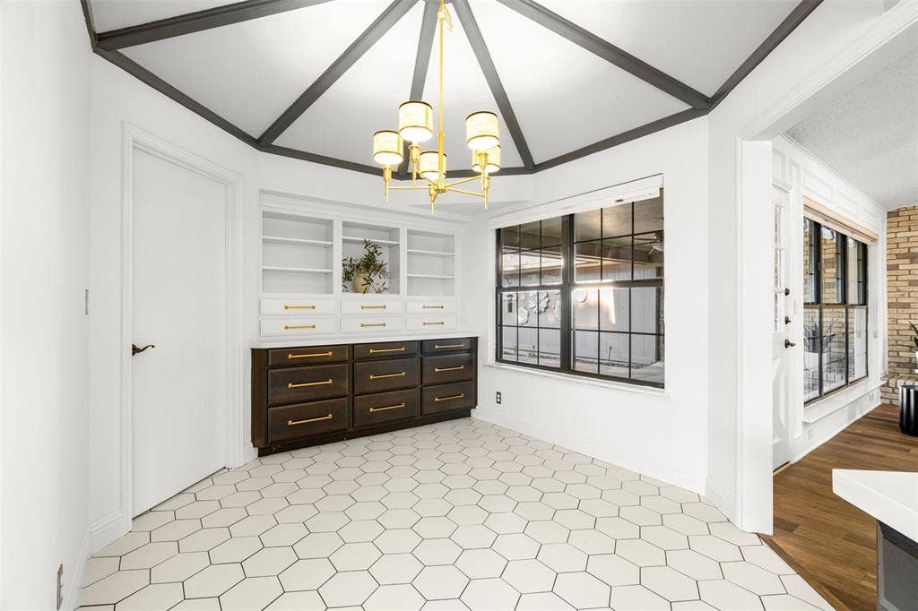 2313 Tamarisk Lane, Plano, TX 75023 2313 Tamarisk Lane, Plano, TX 75023