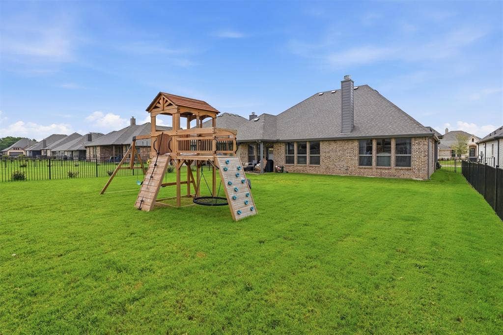 313 Bowrider Lane, Granbury, TX 76049 313 Bowrider Lane, Granbury, TX 76049