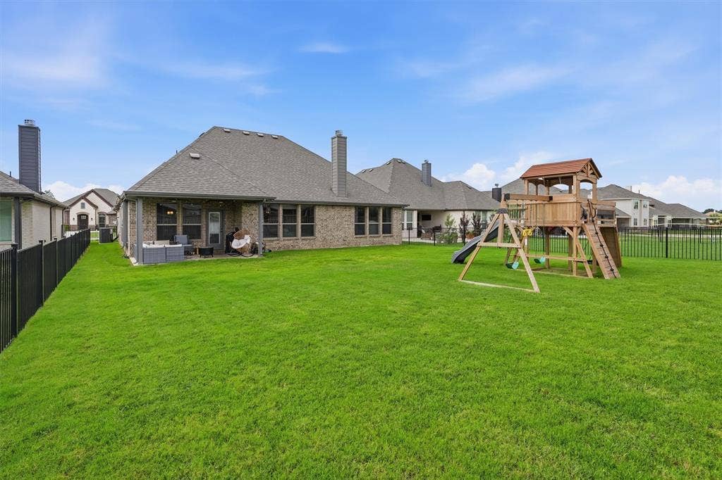 313 Bowrider Lane, Granbury, TX 76049 313 Bowrider Lane, Granbury, TX 76049