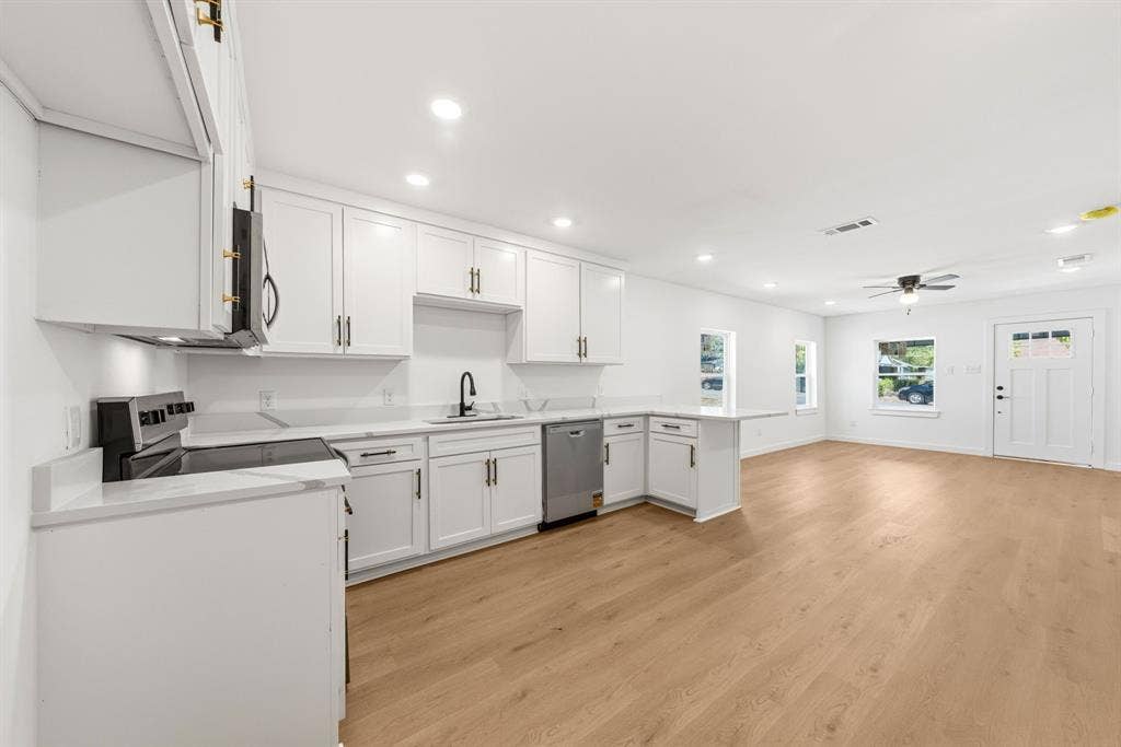 1418 Georgia Avenue, Dallas, TX 75216 1418 Georgia Avenue, Dallas, TX 75216