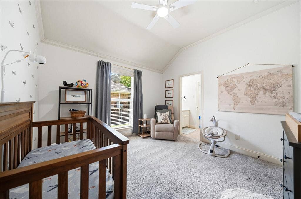 100 Painted Horse Trail, Waco, TX 76712