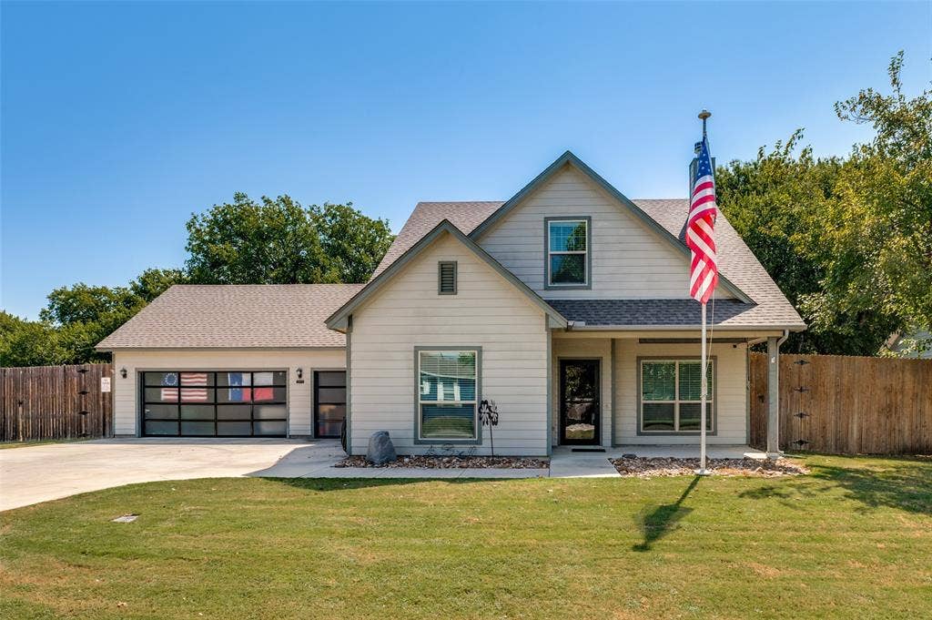 909 Cope Street, Mansfield, TX 76065 909 Cope Street, Mansfield, TX 76065