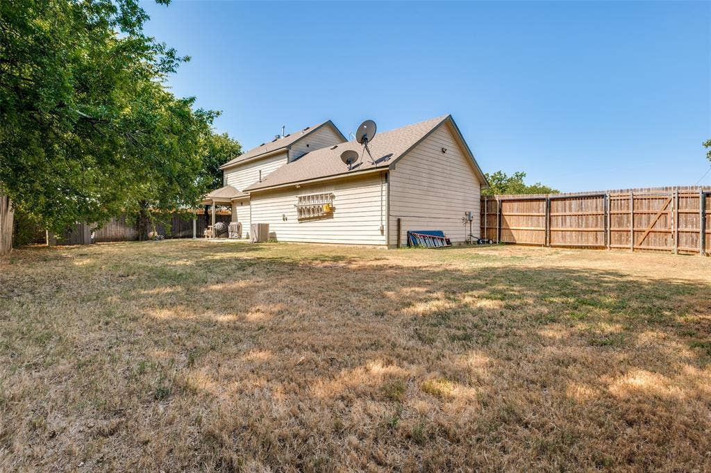 909 Cope Street, Mansfield, TX 76065 909 Cope Street, Mansfield, TX 76065