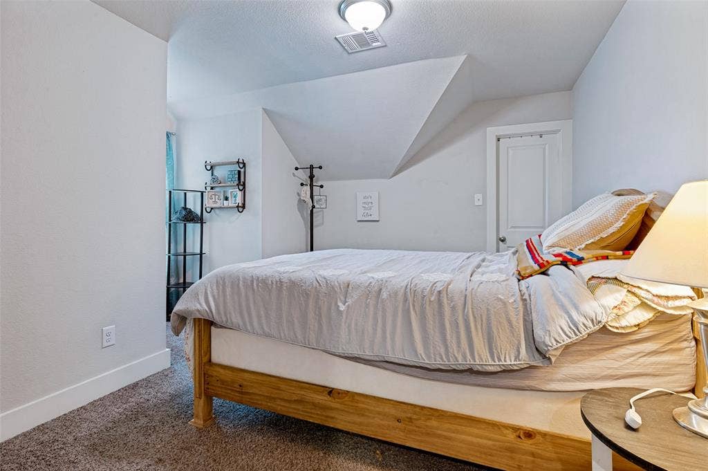 909 Cope Street, Mansfield, TX 76065 909 Cope Street, Mansfield, TX 76065