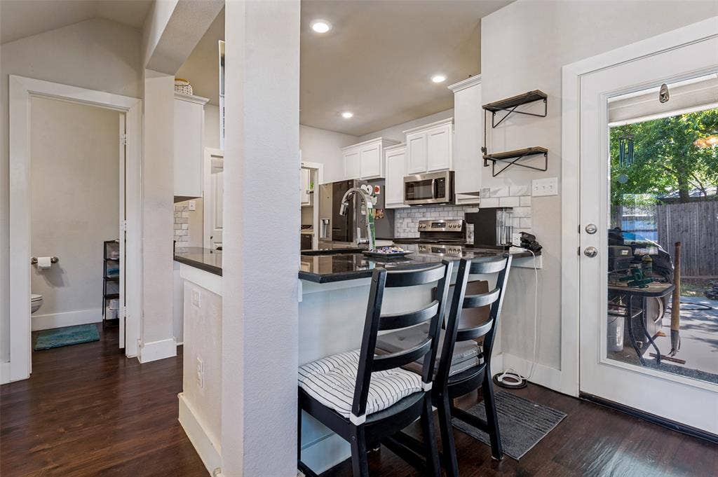 909 Cope Street, Mansfield, TX 76065 909 Cope Street, Mansfield, TX 76065