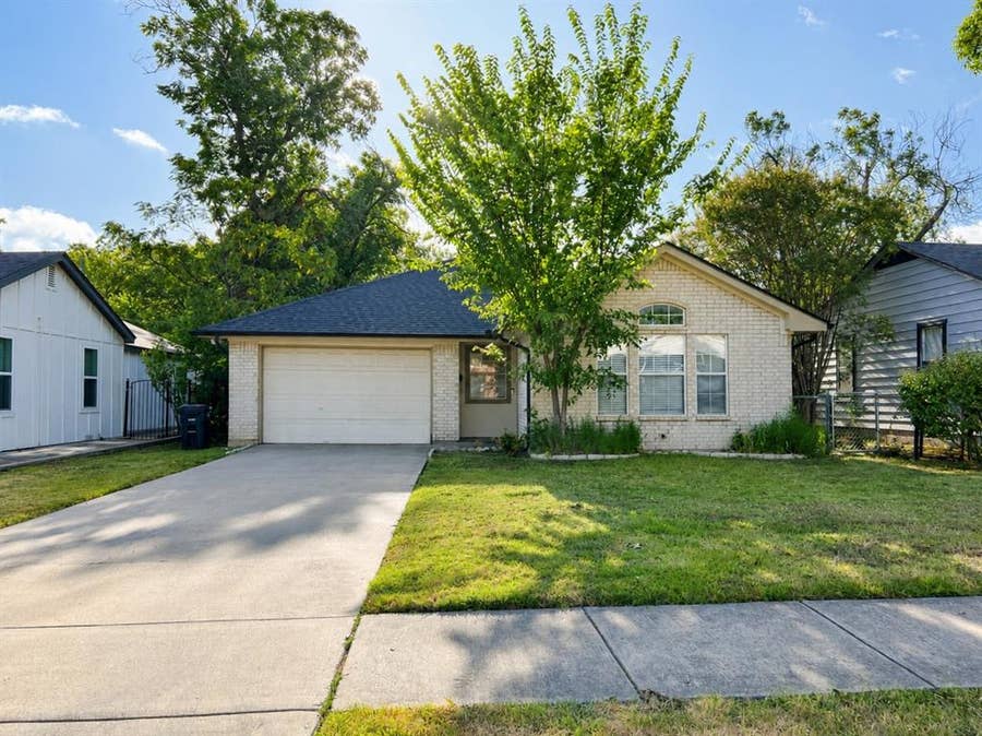 Property photo for 3417 Stanley Avenue, Fort Worth, TX