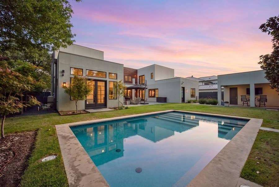 Property photo for 5717 Preston Haven Drive, Dallas, TX