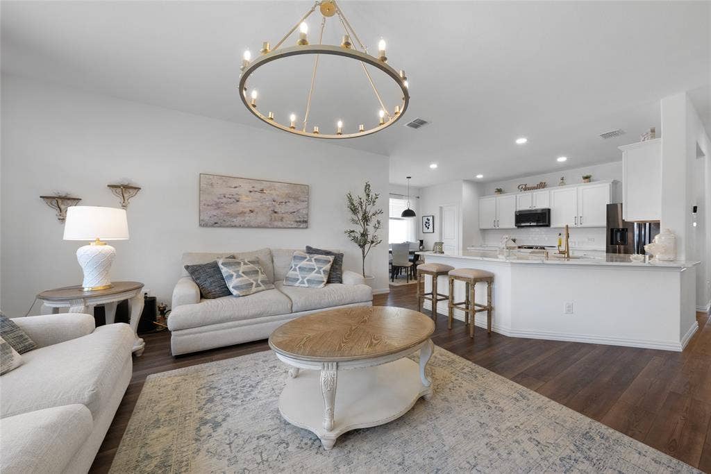 5222 Fallenstone Way, Princeton, TX 75407