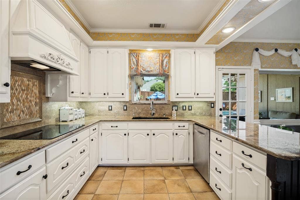 3921 Gettysburg Circle, Plano, TX 75023 3921 Gettysburg Circle, Plano, TX 75023