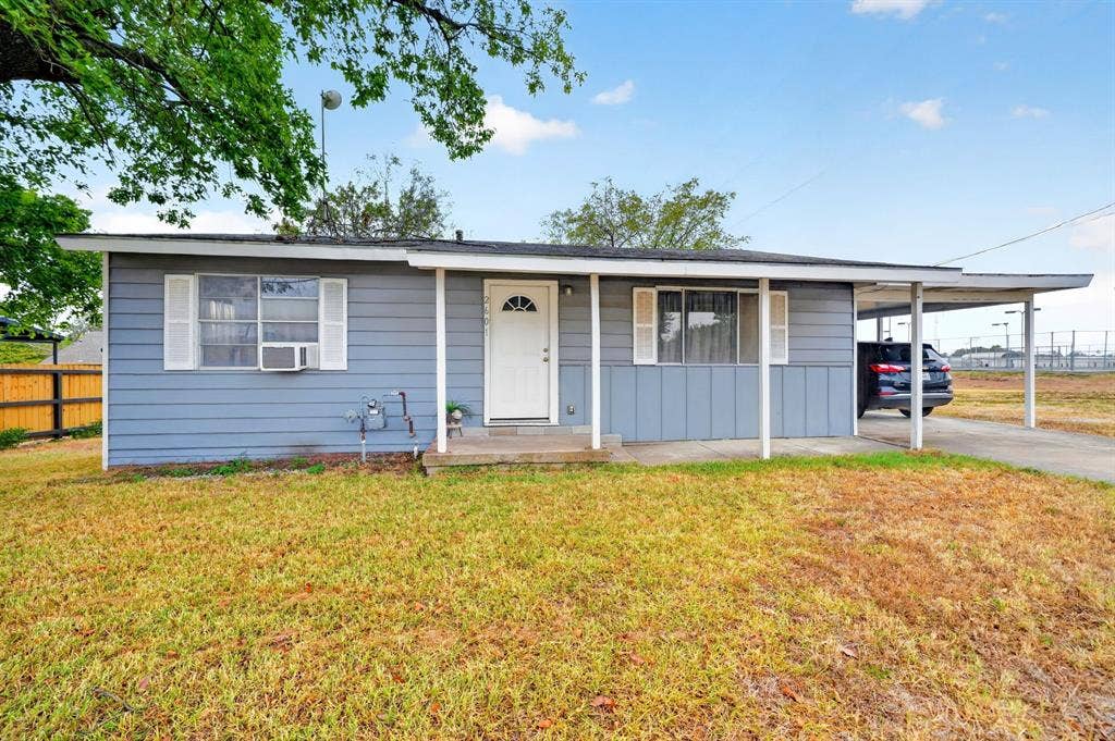2601 Crestridge, Caddo Mills, TX 75135 2601 Crestridge, Caddo Mills, TX 75135