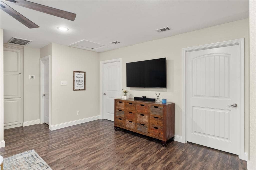 13700 Park Harbor Drive, Eustace, TX 75124 13700 Park Harbor Drive, Eustace, TX 75124
