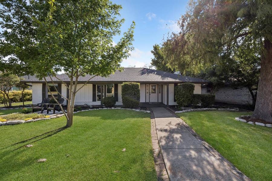 Property photo for 5909 Mark Lane, Rowlett, TX