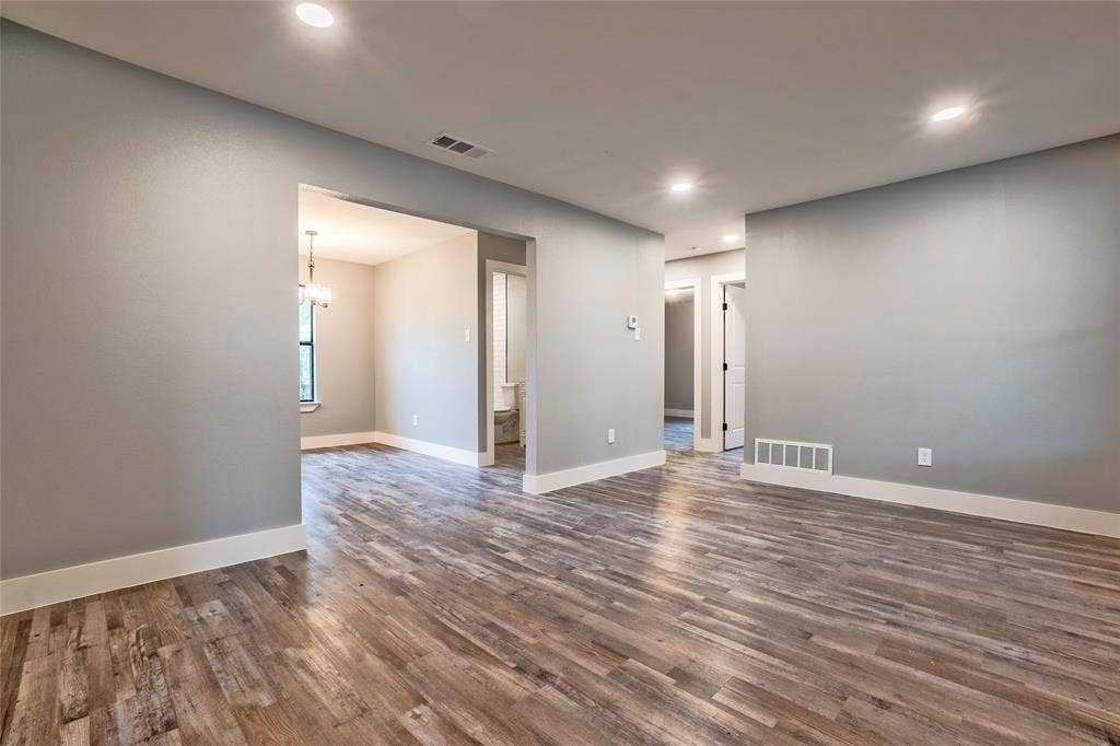 2423 Fenwick Drive, Dallas, TX 75228 2423 Fenwick Drive, Dallas, TX 75228