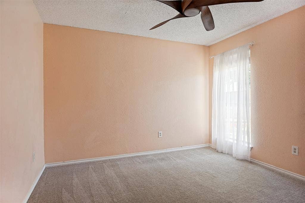 2922 Andrea Lane, Garland, TX 75040 2922 Andrea Lane, Garland, TX 75040