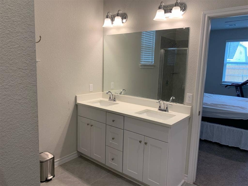 12100 Cimaizon Drive, Austin, TX 78725 12100 Cimaizon Drive, Austin, TX 78725