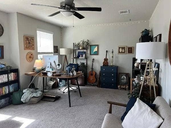 12100 Cimaizon Drive, Austin, TX 78725 12100 Cimaizon Drive, Austin, TX 78725