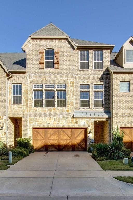 Property photo for 6464 Naples Drive, Irving, TX