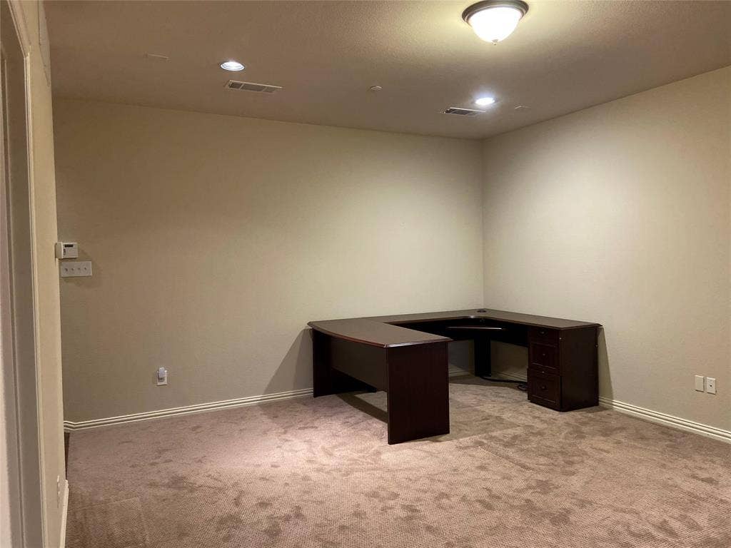 6464 Naples Drive, Irving, TX 75039
