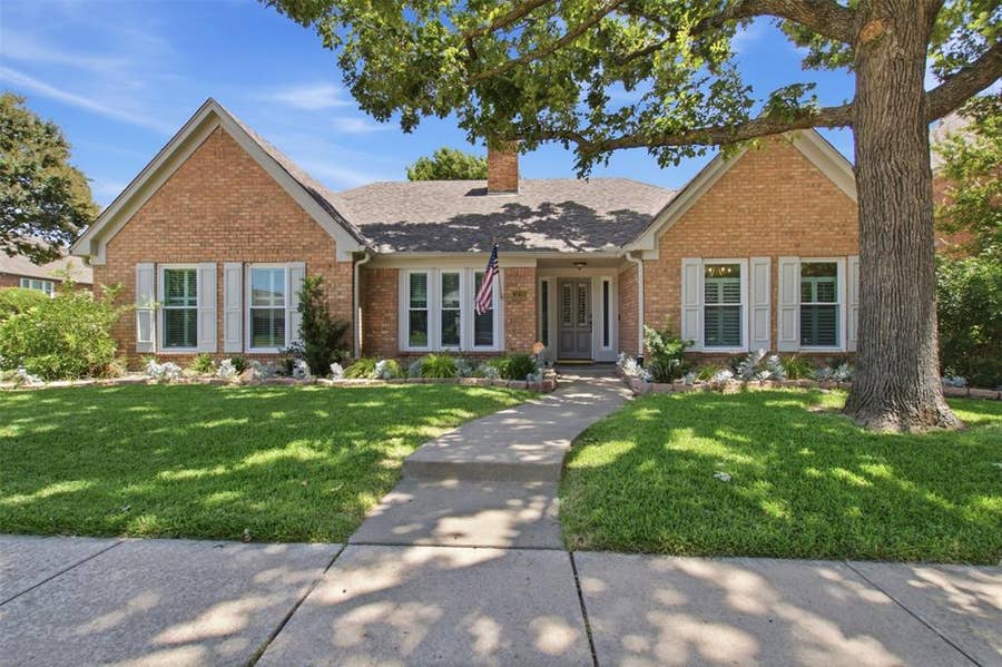 Property photo for 3210 Wyndham Lane, Richardson, TX