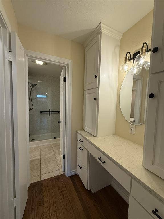 1116 Elizabeth Lane, Richardson, TX 75080 Dressing area with walk-in closet